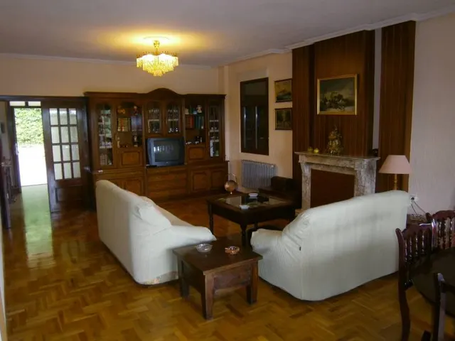VENTA CHALET ZONA SAN FRONTIS-CARRASCAL, 6 habitaciones, TRES BAÑOS, PISCINA, GRAN PARCELA — 8