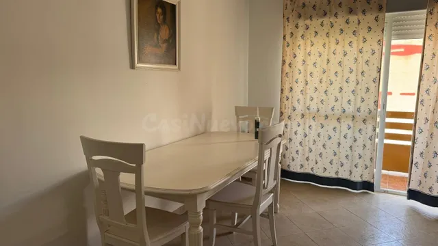 Exclusivo estudiantes !! Piso en Huerta de la Reina, Córdoba - foto 2