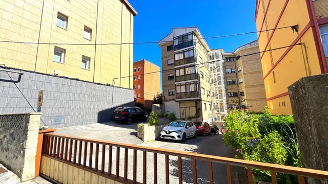 ¡Tu nuevo hogar a un paso de la Bahía y de la playa en Puert - foto 3