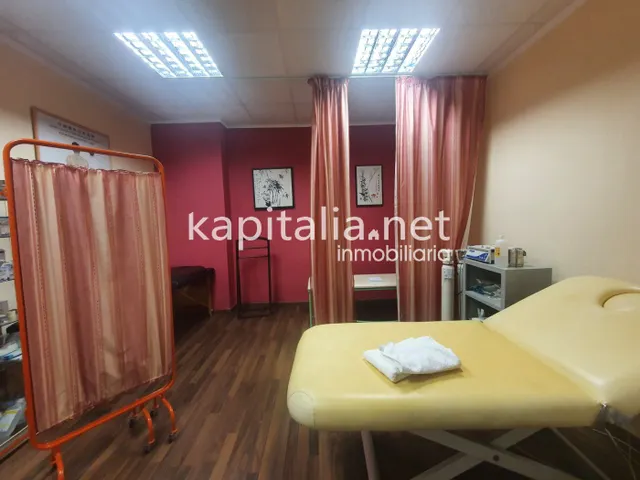 Local comercial en alquiler en Ontinyent. — 4