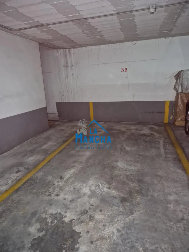 *750€ al mes* inmobiliaria la mancha alquila piso con garaje en el centro de Albacete — 26