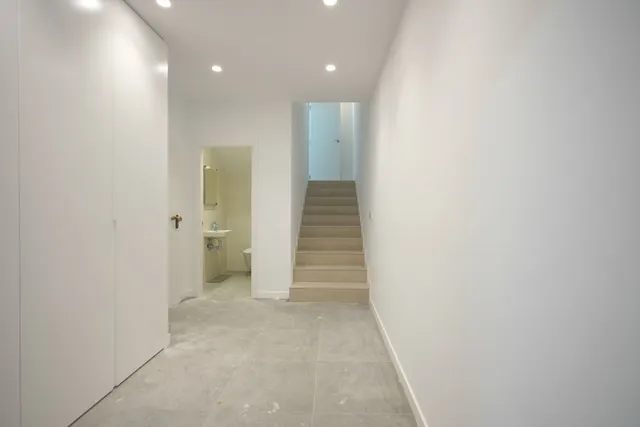 Villa 4 habitaciones 560m² en venta - montemar — 40