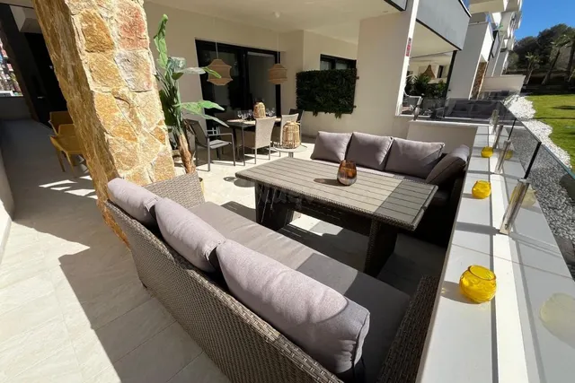 MODERNO APARTAMENTO EN PLANTA BAJA CON JARDÍN PRIVADO DE 65 m2 | LOS ALTOS, ORIHUELA COSTA — 3