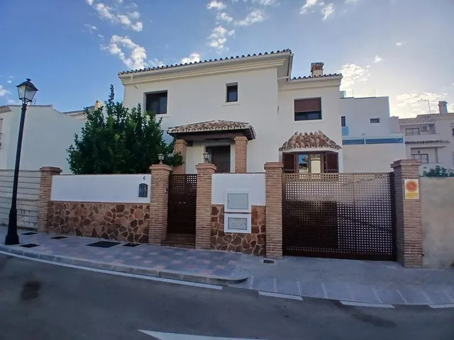 Chalet 4 habitaciones 190m² en venta - Centro — 33