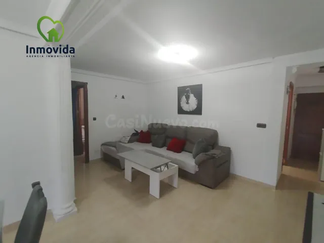 Piso reformado, Ascensor y con terraza - foto 3