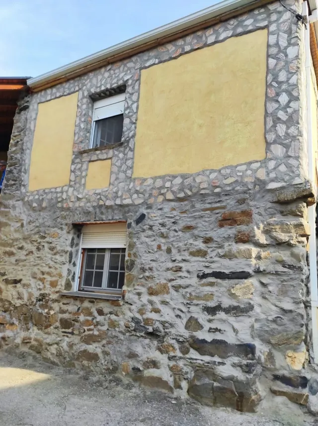 CASA DE PIEDRA EN UN PARAISO NATURAL - LA CABRERA - — 2