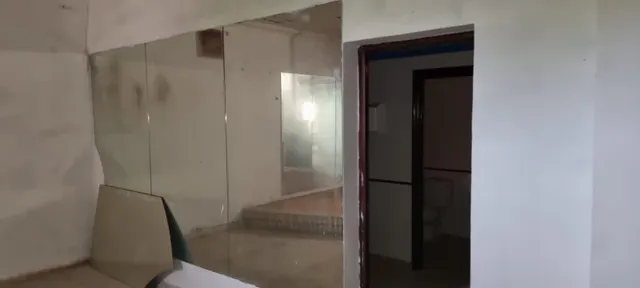 Edificio con piscina — 41