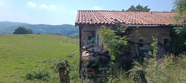 Se vende cabaña con terreno en Arredondo
