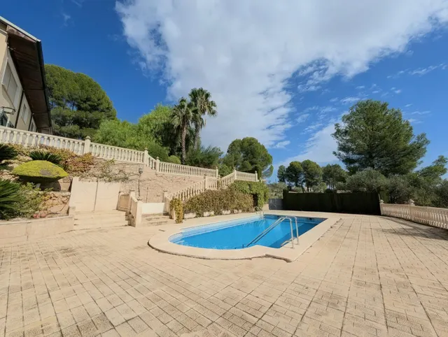 Oportunidad, en venta magnífico chalet en Cocentaina. — 12