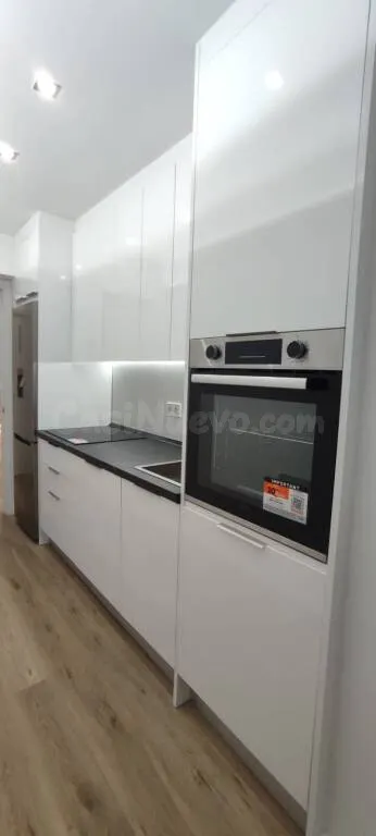 PISO DE 3 DORMITORIOS COMPLETAMENTE NUEVO A UN PASO DEL PUER - foto 2