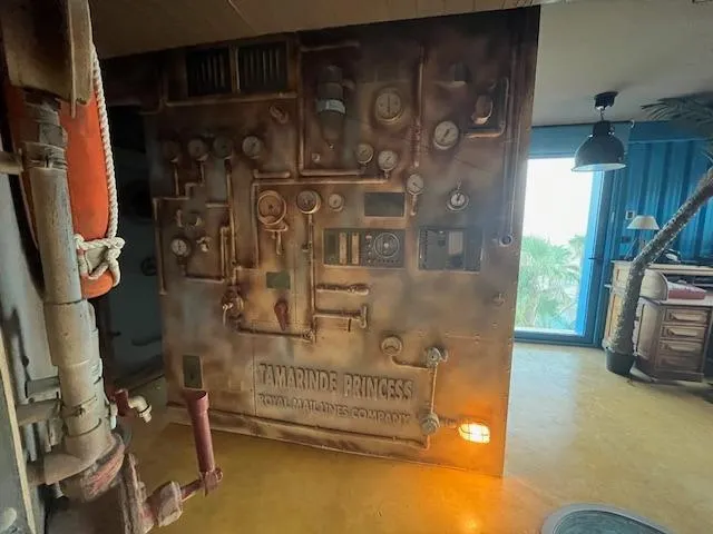 Se vende vivienda singular con licencia restaura+copas, en primera linea,Avda.almadrava, Villajoyosa — 28