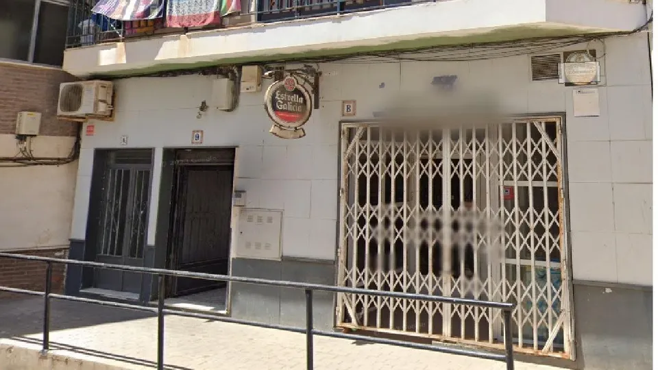 MAGNIFICO LOCAL ADAPATADO A BAR