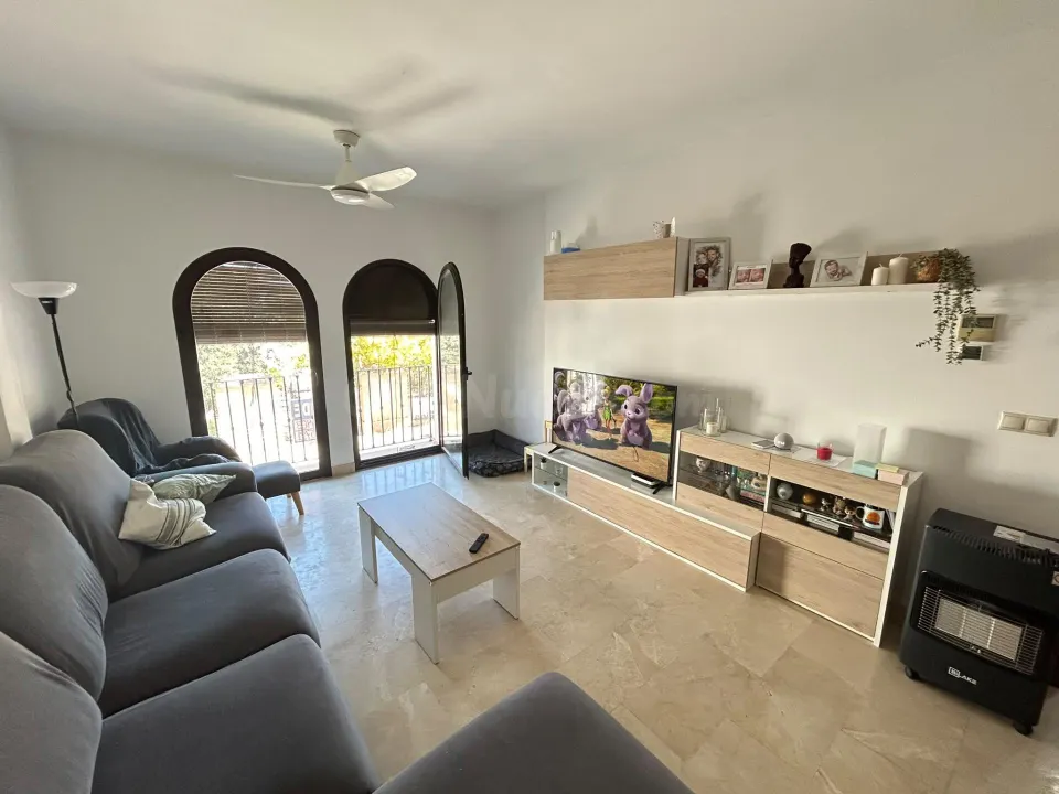 EN EXCLUSIVA CASA EN LA ZONA DE SAN JUAN CON PLAZA DE PARKING¡¡¡¡¡