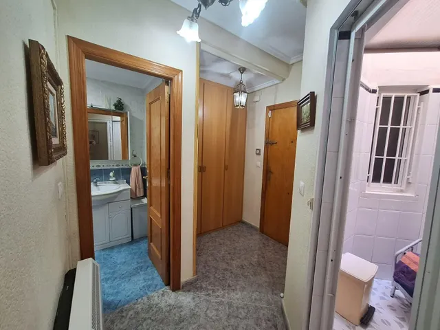 Apartamento 2 habitaciones 85m² en venta - Estacion de autobuses — 17