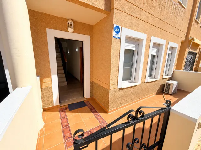 Casa 3 habitaciones 168m² en venta - Comunidad valenciana — 25