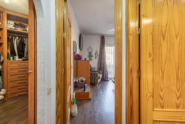 Encanto, luz y calidad de vida en Ogíjares, a un paso de Granada Vendemos esta casa — 37