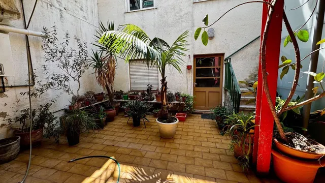 CASA UNIFAMILIAR AMB ASCENSOR DAVANT DEL PARC DE VALLPARADÍS - foto 2