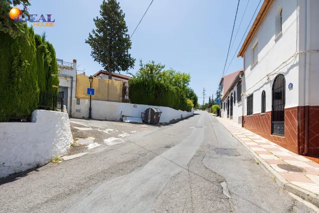 TERRENO URBANO BARRIO MONACHIL — 21