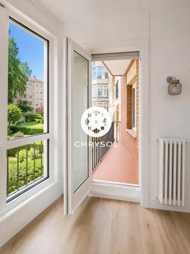 Exclusiva vivienda en Enric Granados, en pleno corazón de Barcelona. — 16