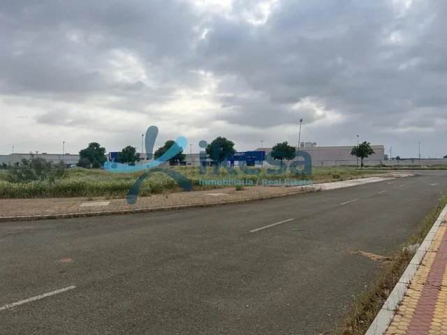 Venta de Suelo Urbano en Alcalá de Guadaíra (Sevilla) - foto 2