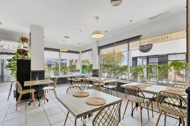Restaurante 100m² en venta - Centro — 8