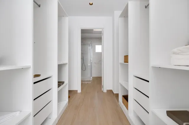 Villa moderna de 3 dormitorios con piscina privada en Aguas Nuevas, Torrevieja — 42