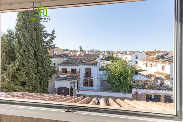 Casa adosada con terraza, vistas a Granada y Sierra Nevada, garaje y sótano — 32