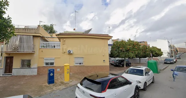 Venta casa en Coria del Rio (Sevilla) — 3