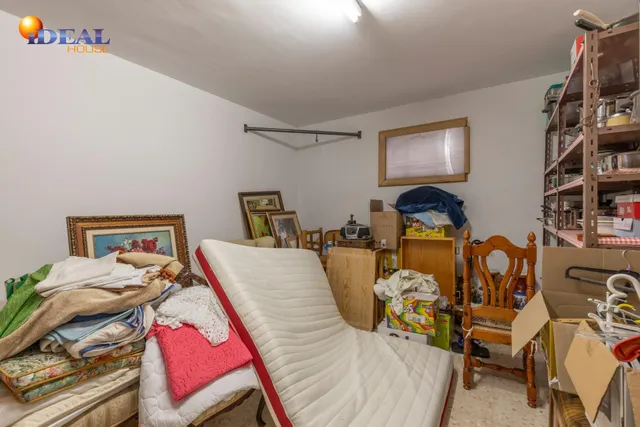 Complejo industrial con vivienda en Alhendín con 2500 metros cuadrados — 27