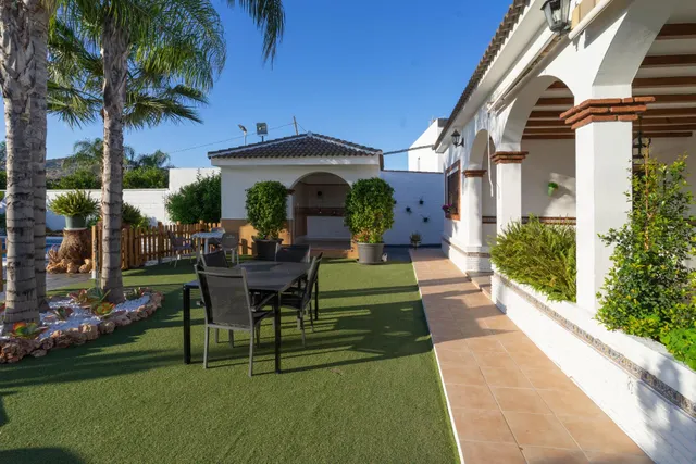 CHALET INDEPENDIENTE CON PISICINA Y BARBACOA - foto 4