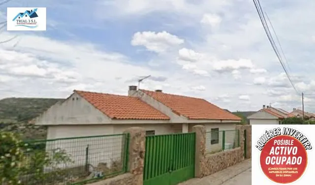 Venta de casa unifamiliar en Ambite (Madrid)