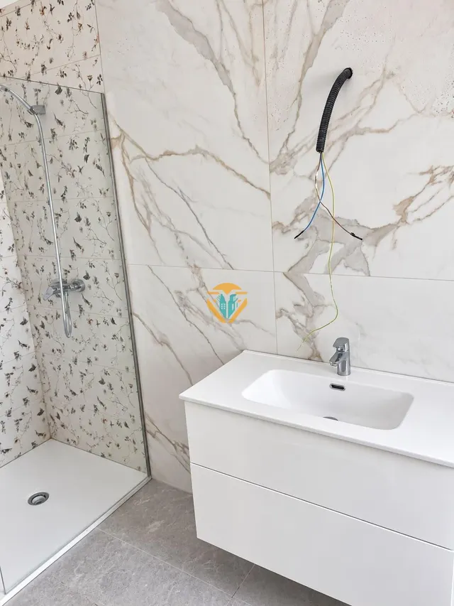 CHALET CERCA DEL ALBIR — 24