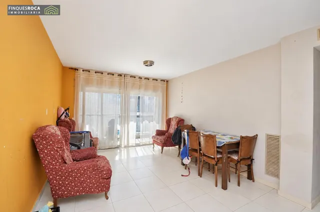 **VIVIENDA CON TERRAZA, PISCINA Y PARKING EN LA RÀPITA** ☀️ — 14