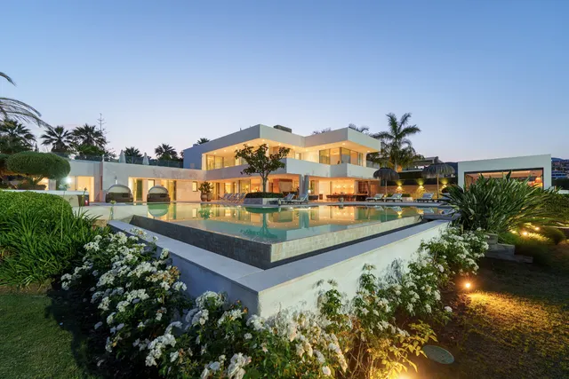 Chalet 7 habitaciones 676m² en venta - Marbella — 49