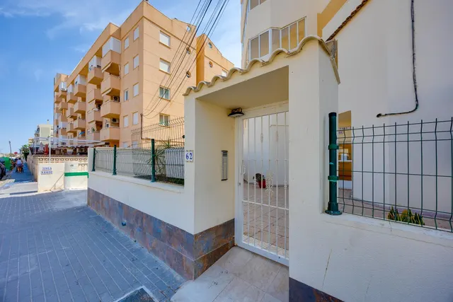 Apartamento 1 habitación 35m² en venta - Nueva Torrevieja — 24