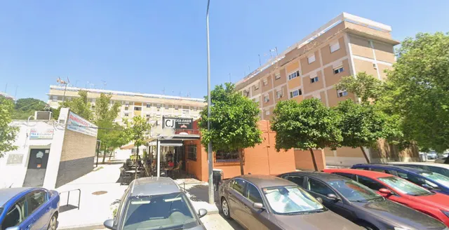 Venta piso en Sevilla — 3