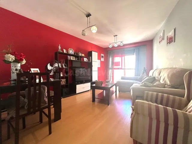 SUPER ACOGEDOR PISO EN ADRA