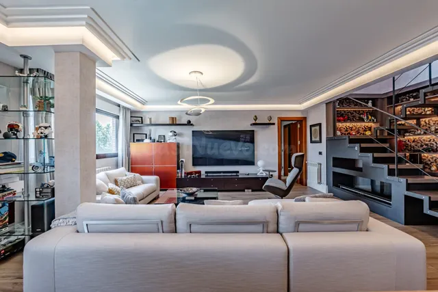 Excepcional ático dúplex de lujo con gran terraza en urbaniz - foto 4