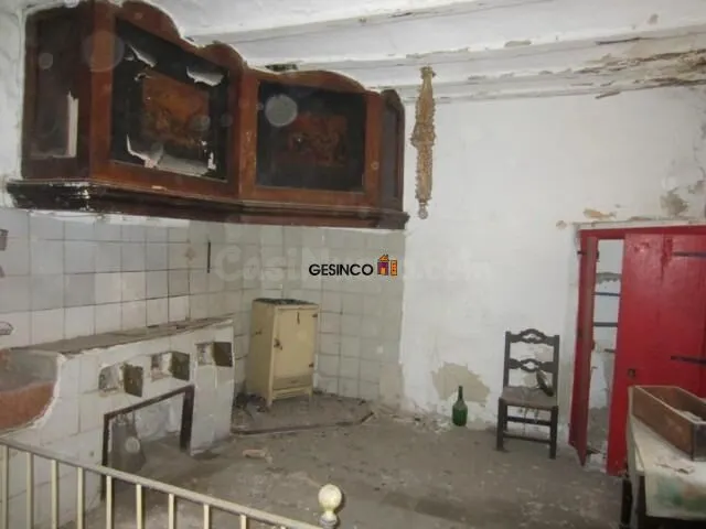 CASA PARA REFORMAR EN EL CENTRO DE LA CIUDAD — 3