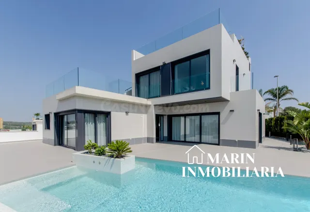 VILLAS DE LUJO EN LA DEHESA CAMPOAMOR ( ORIHUELA COSTA) - foto 2