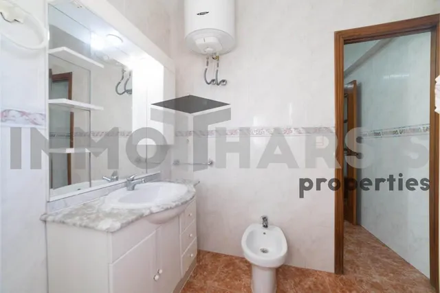 Se vende en los angeles con ascensor — 25