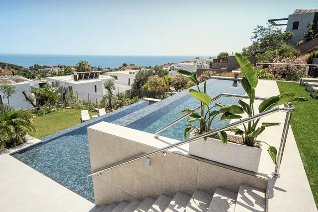 Chalet 6 habitaciones 900m² en venta - Riviera del sol