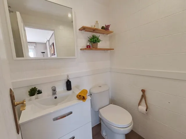 ENAMORATE A UN PESTAÑEO ¡Tu nuevo hogar en Villaobispo te está esperando! ✨ — 22