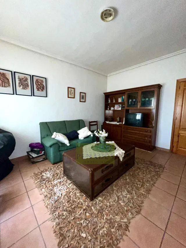 Espectacular chalet a la venta con impresionante jardín interior — 7