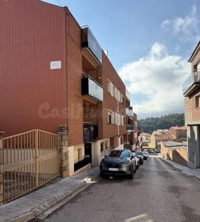 Venta de Piso en Castellbell i el Vilar - Barcelona — 2