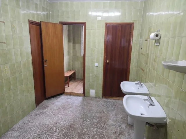 Venta de nave — 9