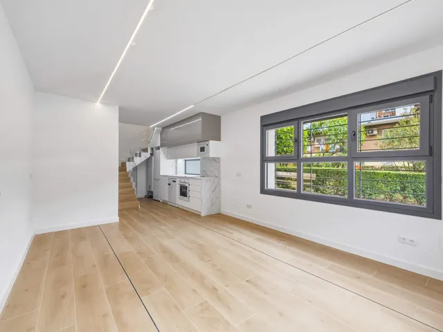 LUMINOSA VIVIENDA A ESTRENAR DE DOS PLANTAS EN COSLADA — 14