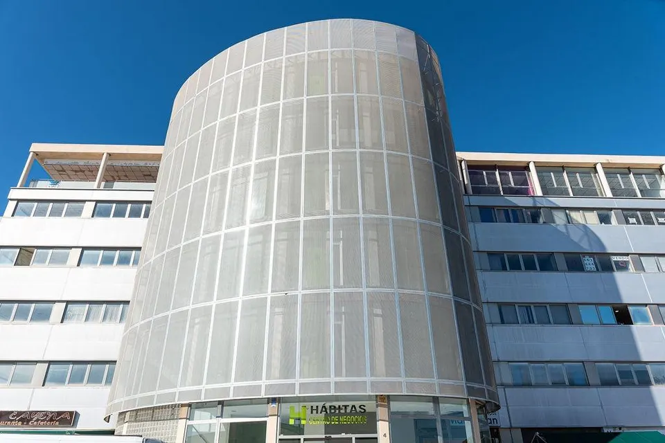 Oficina en venta en Ceuti