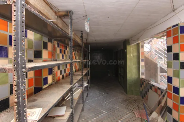 PLANTA BAJA , 350 METROS , PATIO AMPLIO , GRAN OPORTUNIDAD — 4