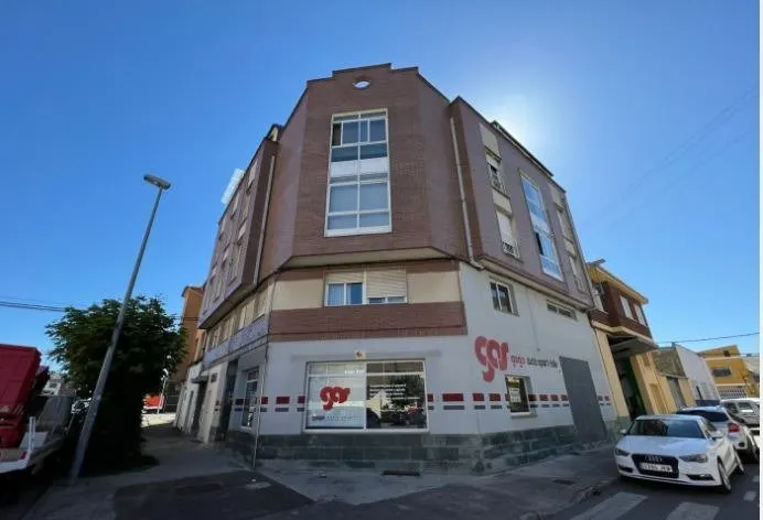LOCAL COMERCIAL EN  CUATROVIENTOS